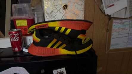 Adidas NMD size 8