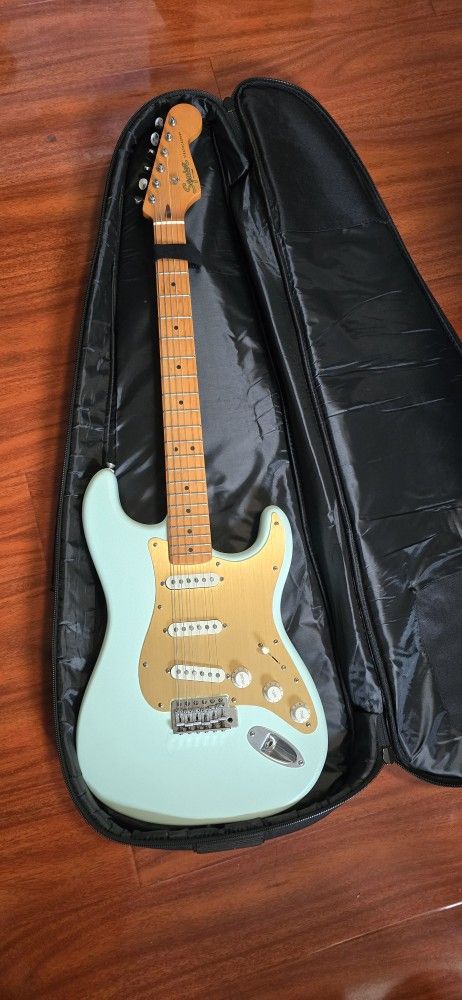 Fender Squire Stratocaster, 40th Anniversary Edition
