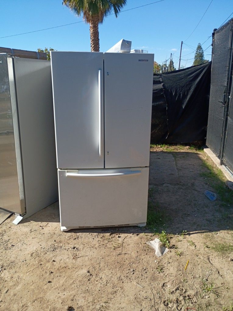 Bottom Chest Freezer