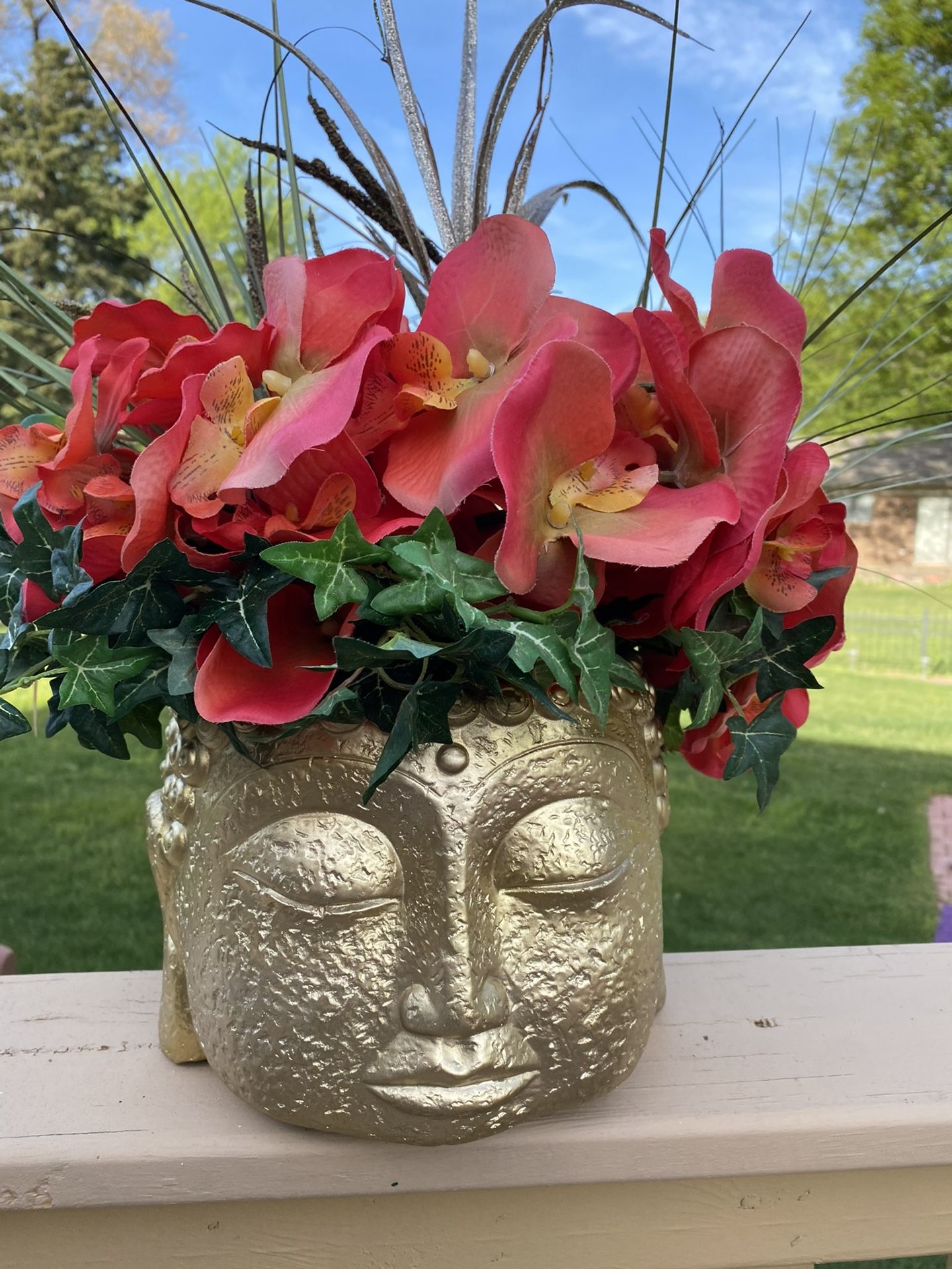 Very Gorgeous Vases And Flowers