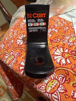 Curt  Class II 1 1/4” trailer hitch ball mount