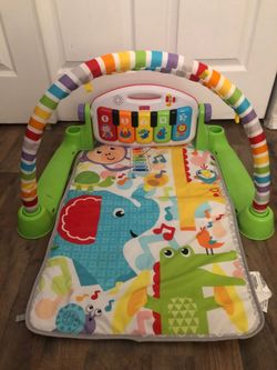 Toddler piano toy