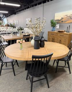 Charleston dinning set