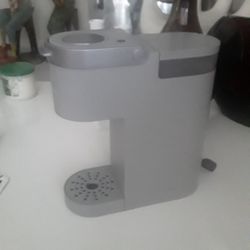 Kuerig K Pod Single Serve Coffee Maker 