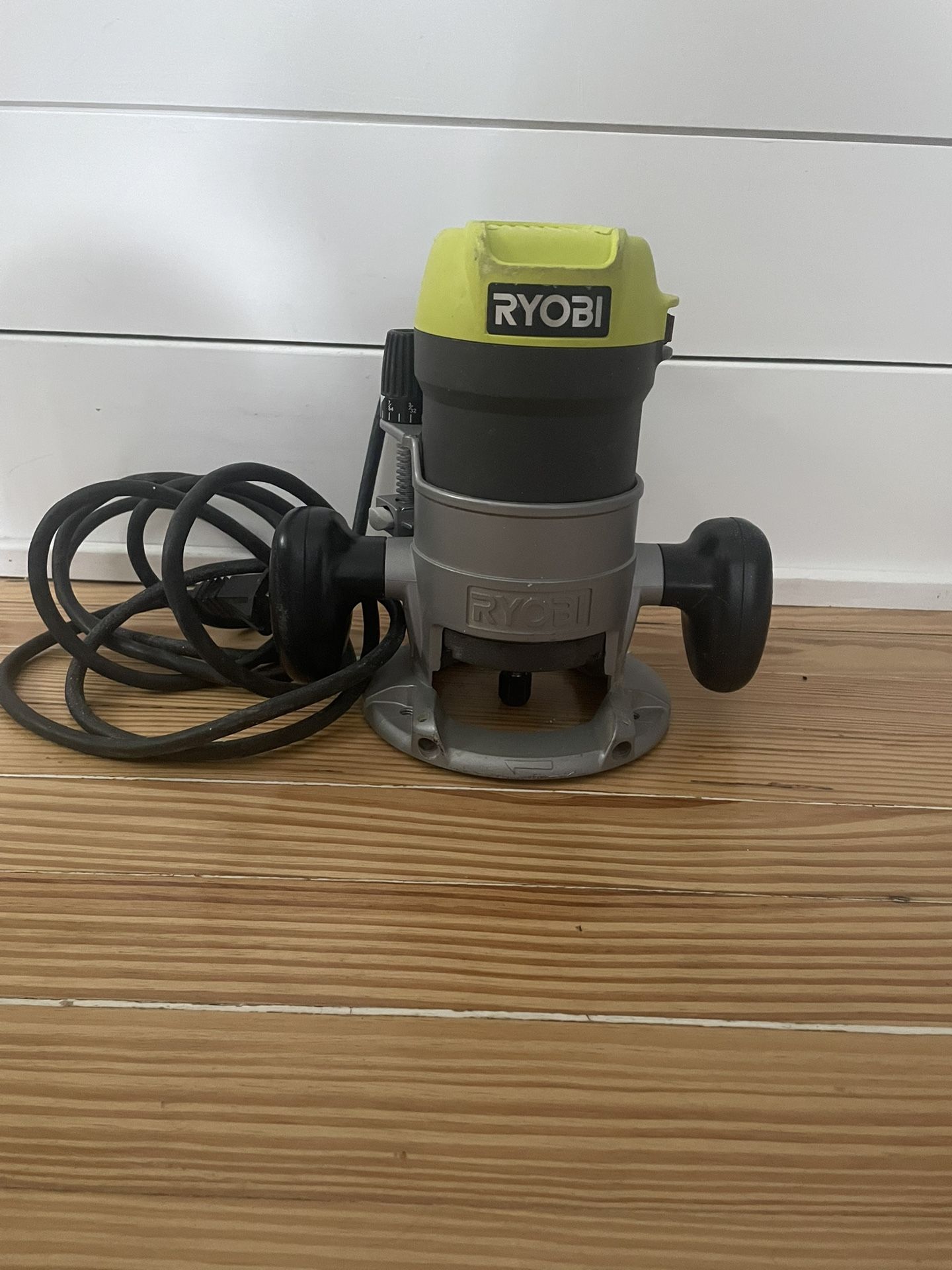 Ryobi 8.5 Amp Router