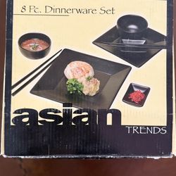 8 Piece Porcelain Black Dinnerware Set