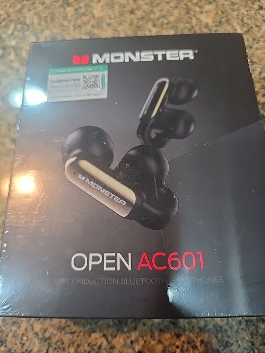 Monster Open Earbuds AC601 NIB Black