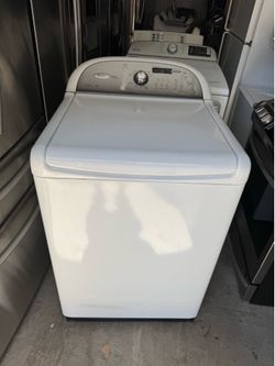 Whirlpool washer good condition everything works fine