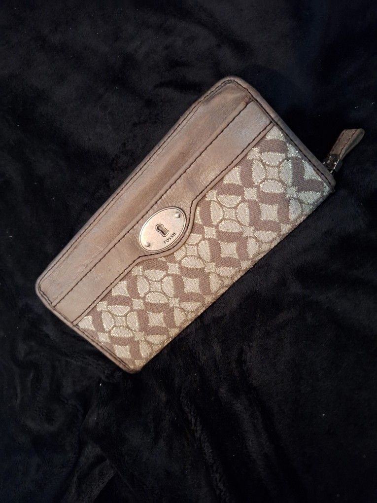 Fossil Wallet