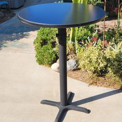 Set Of 2 Hi Top Bar Tables Pub Tables