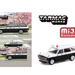 Tarmac Works 1:64 Datsun Bluebird 510 Wagon Japan Police Car