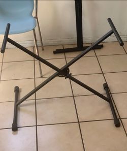 Keyboard stand