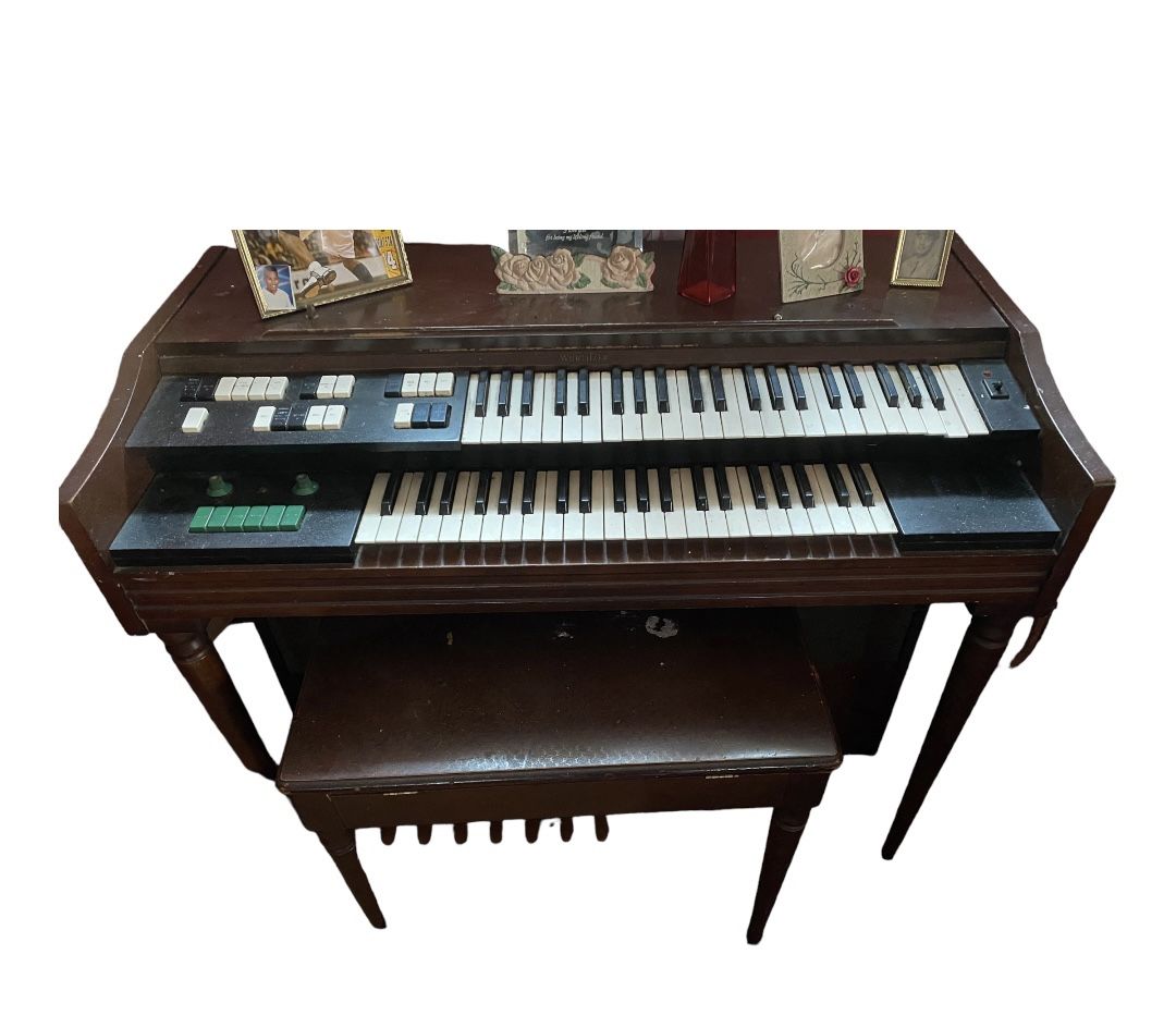 Vintage Organ