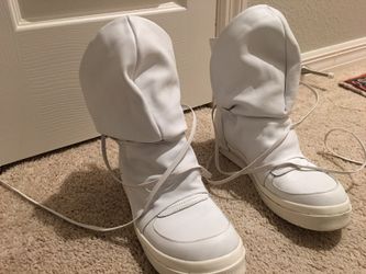 White Italian kicks
