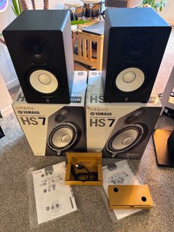 Yamaha HS7 Profesional Studio Monitors (With Boxes 📦)