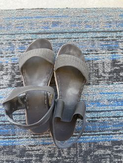 Women’s Black Elastic Strap Wedge Sandals – Size6 / 6.5
