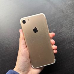 Apple iPhone 7 Unlocked 