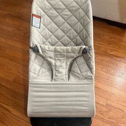 Babybjorn bouncer