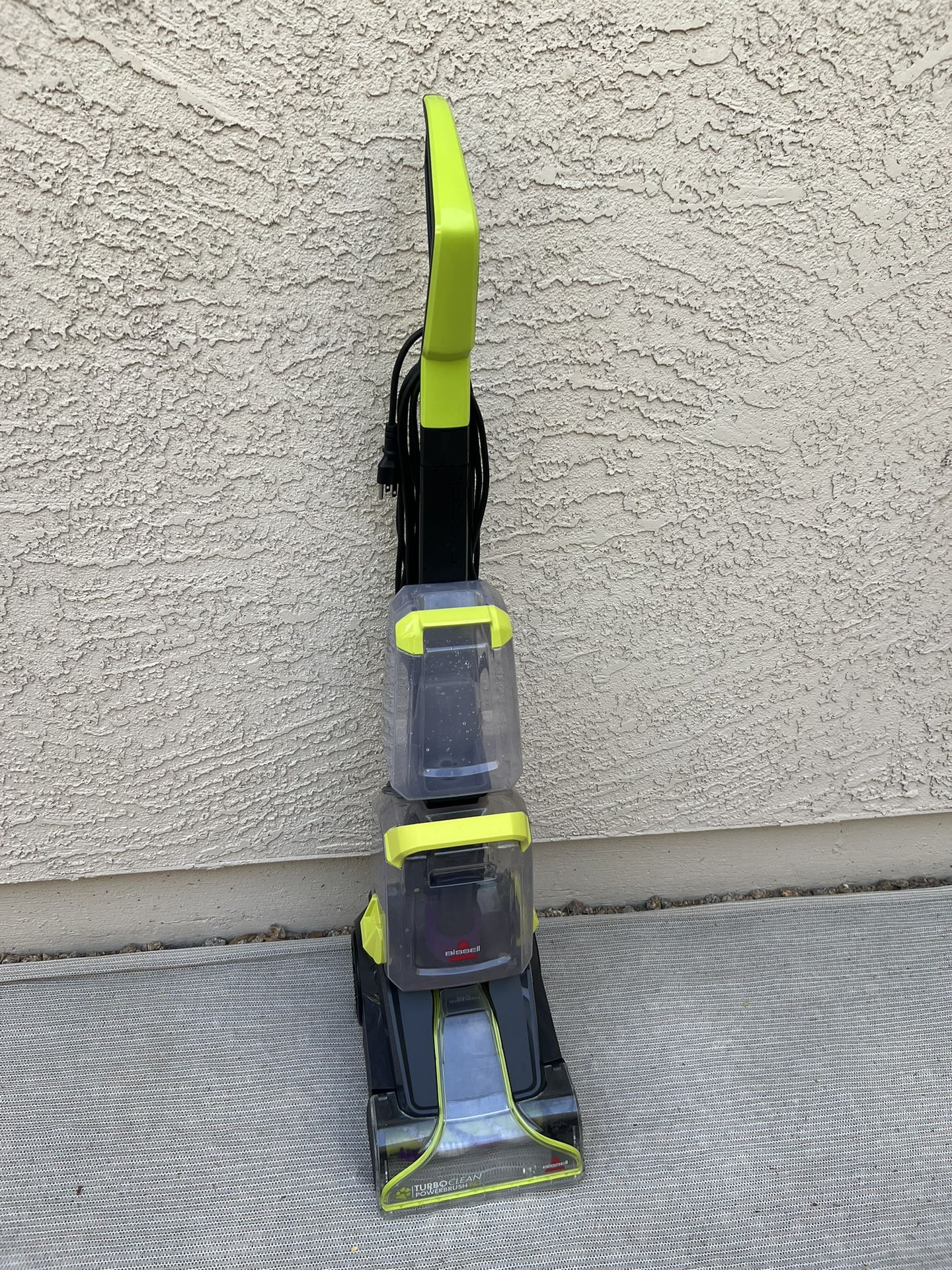 Bissell TurboClean PoweBrush Pet Carpet Cleaner 