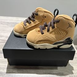New Toddler Jumpman MVP Shoes ( Size 4C)