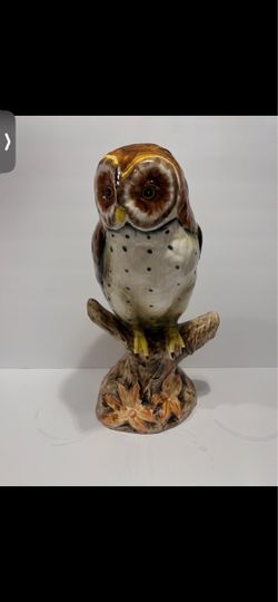 Tilso Japan Hand Painted Large Ceramic Owl Figurine 16.5”. Beautiful glazed ceramic owl figurine is in very good condition. Size 16.5” tall