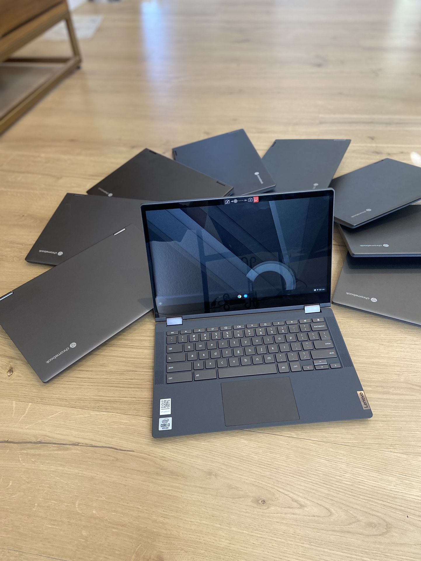 Lenovo Flex 5 13.3” touchscreen 2-in-1 Chromebook laptop 10th generation Intel core i3 - storm grey