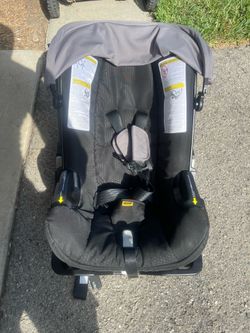 Doona Carseat and Base