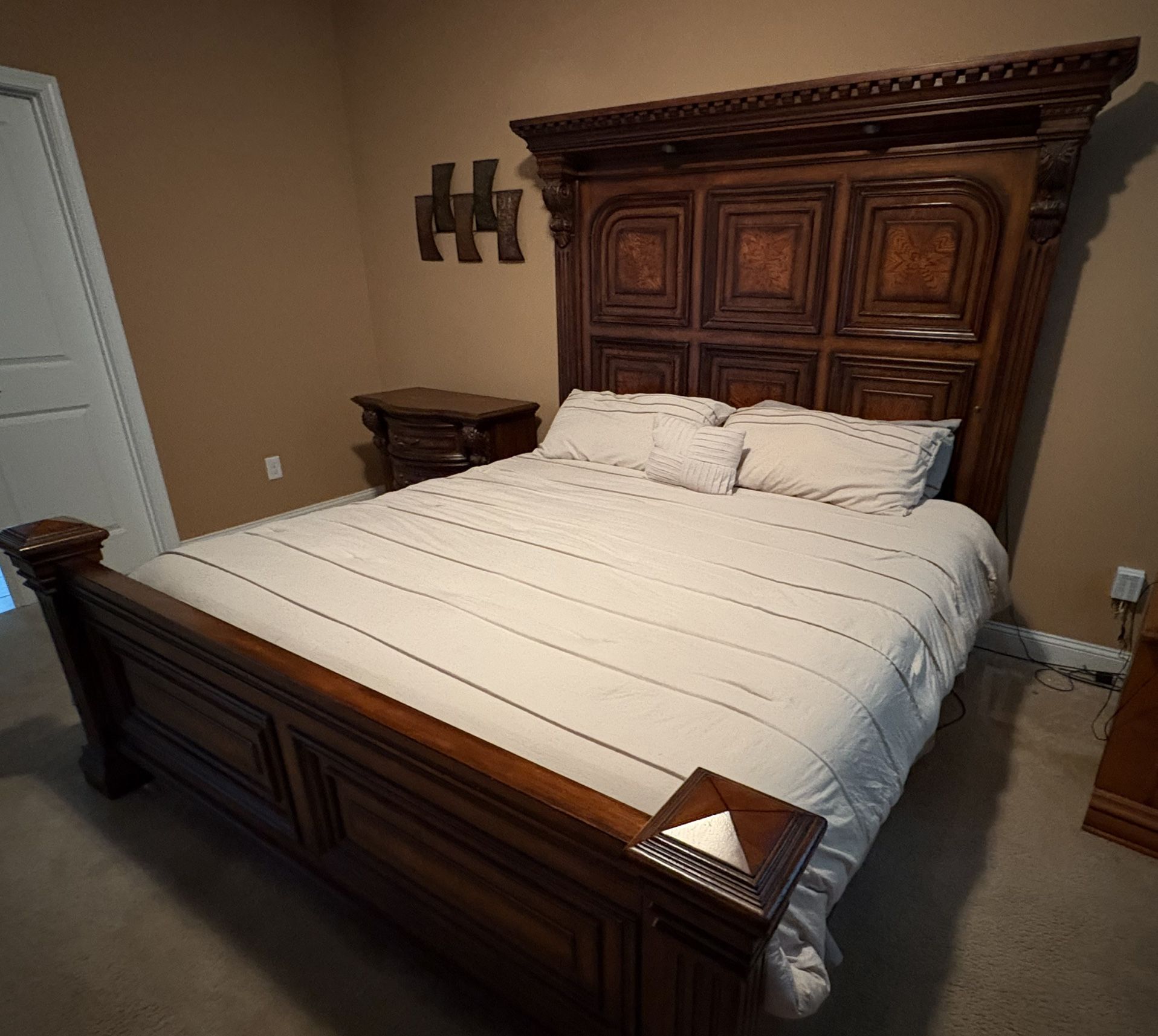 King Size Bedroom Set