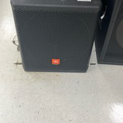 JBL Band Speaker MRX518S Price Negotiable