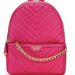 NEW !! Studded V-Quilt Small City Backpack 💖