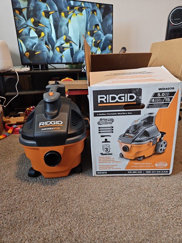 Ridgid 4 Gallon Portable Wet/Dry Vac