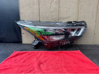 2020 2021 2022 2023 2024 2025 NISSAN VERSA RIGHT SIDE HEADLIGHT OEM USED