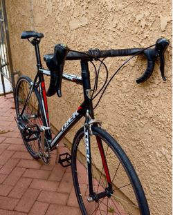 Trek Alpha 1.2 Road Bike (L)