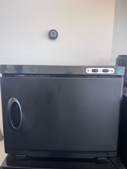 UV Sterilizer Towel Warmer Cabinet