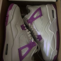 Jordan 4 violet/white 