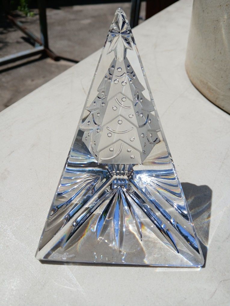 Waterford Crystal Paperweight Christmas Tree Sculpture