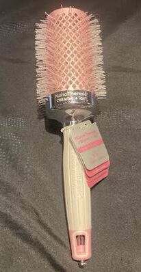 NanoThermic Ceramic + ion Pink Collection Brush NT-54PA Olivia Garden