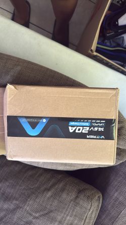 12V–14.6V 20A LiFePO4 Battery Charger – Fast Charge