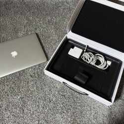 Retina Macbook Pro, 15” 16GB Ram, 768 SSD