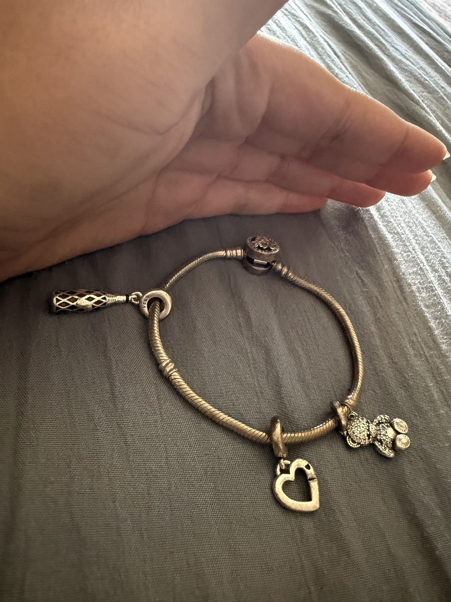 Bracelet (silver)