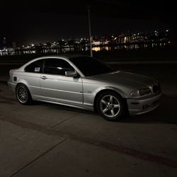 2002 BMW 325Ci