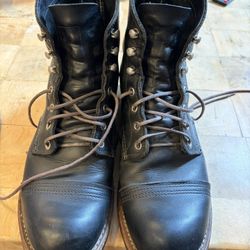 Red Wing Iron Ranger
