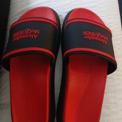 Alexander McQueen ,black&red