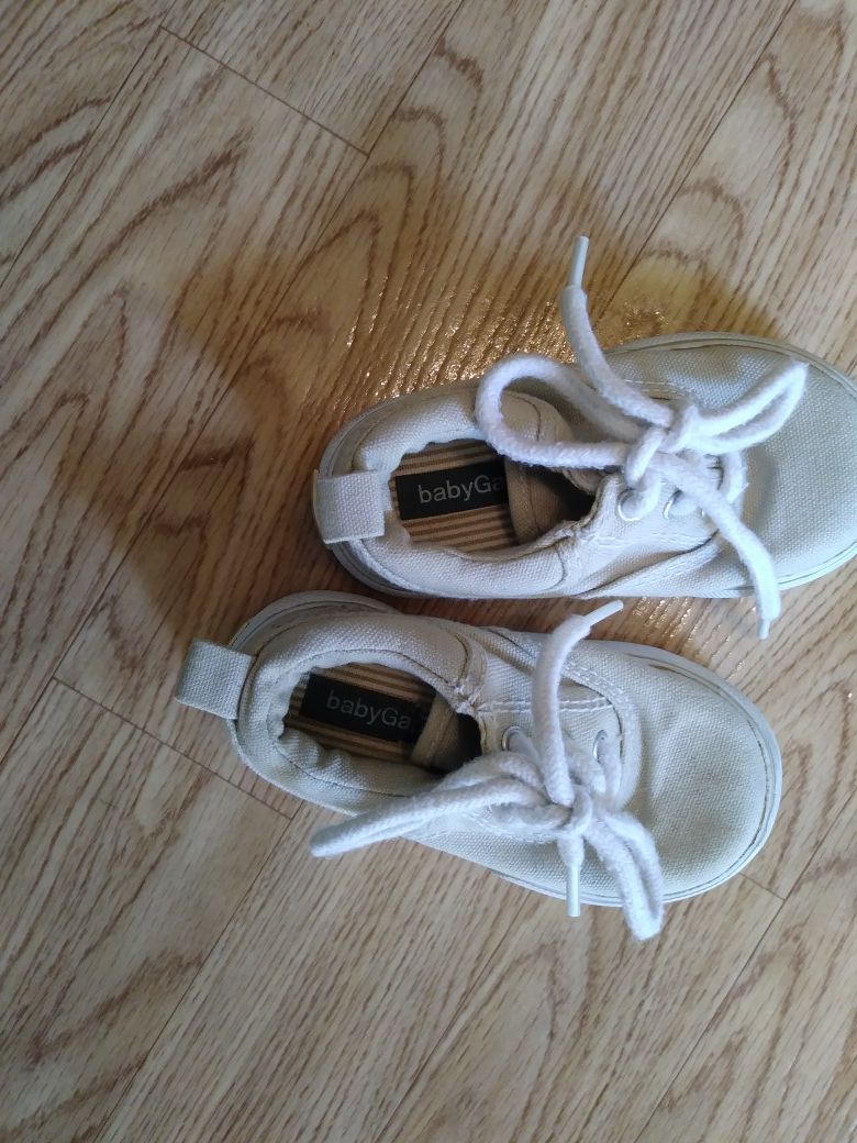 Kids shoes