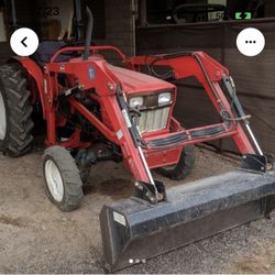 2310 D Front Loader 28 Hp 4 Ft Wide Bucket Great Tractor Don’t Need Anymore 9000 OBO No Window Shoppers