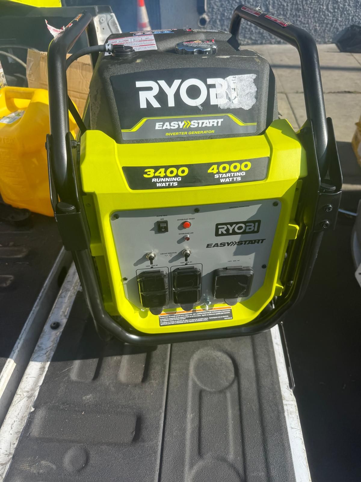 Ryobi generator 4000 watts starting like new $450