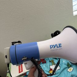 Pyle Megaphone 