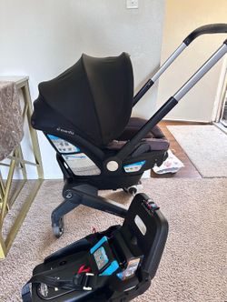 Evenflo shyft dualride insert-    Baby car seat
