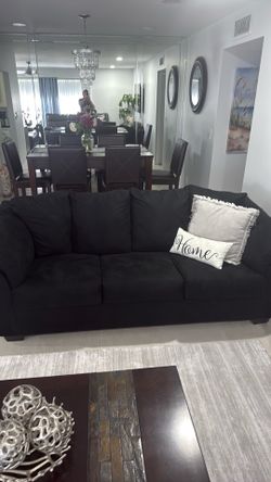 Queen size sleeper sofa