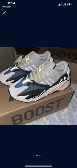 300 Shoes